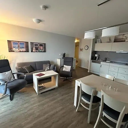 28, Blickrichtung Innenstadtbinnenhafen Apartment *